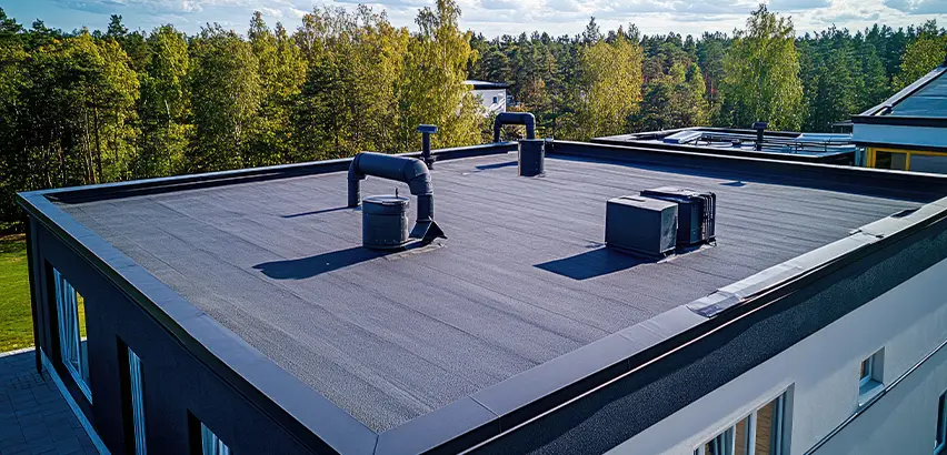 Professional Flat Roof Replacement Services in Antioch, IL
